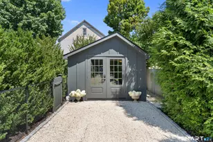 624 Center St, Fairfield, CT 06890 - Photo 33