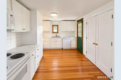 17 Willow Street, Milford, CT 06460 - Photo 3