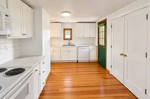 17 Willow St, Milford, CT 06460 - Photo 3