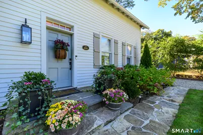 14 Stanton Drive, Stamford, CT 06902 - Photo 3