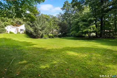 316 Chestnut Hill Road, Norwalk, CT 06851 - Photo 11