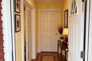 21-23 Adams St, Hartford, CT 06112 - Photo 9