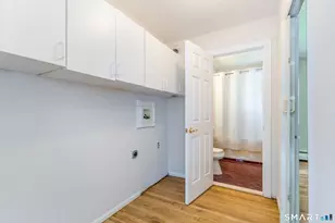 104 Abner Ct, Bridgeport, CT 06606 - Photo 7