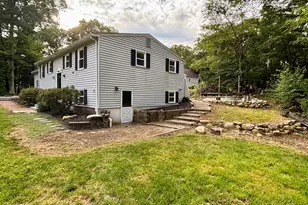 13 Black Oak Dr, East Lyme, CT 06333 - Photo 37