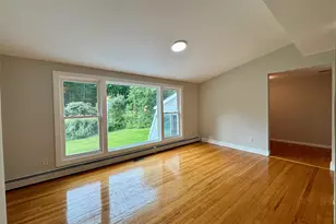 13 Black Oak Dr, East Lyme, CT 06333 - Photo 7