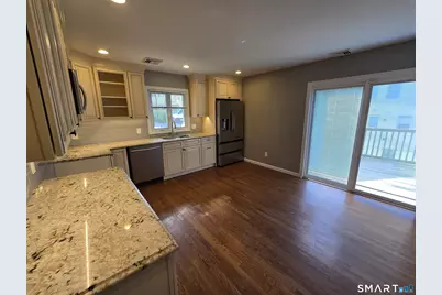 9 Lakeview Avenue, Shelton, CT 06484 - Photo 7