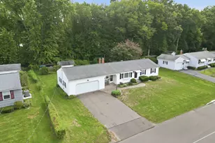 23 Middlesex Dr, Enfield, CT 06082 - Photo 1