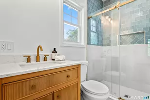 250 Szost Dr, Fairfield, CT 06824 - Photo 15