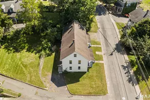 27 Center St, Stafford, CT 06076 - Photo 3