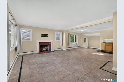 348 Bayonet Street, New London, CT 06320 - Photo 5