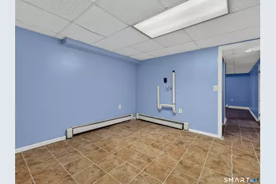 348 Bayonet Street, New London, CT 06320 - Photo 19