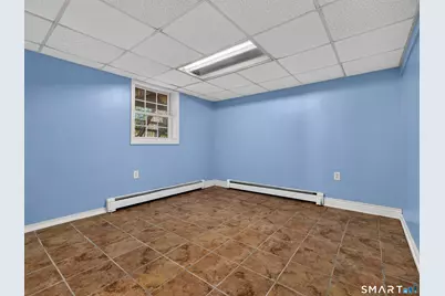348 Bayonet Street, New London, CT 06320 - Photo 15