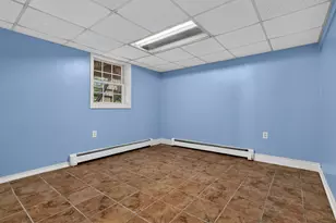 348 Bayonet St, New London, CT 06320 - Photo 15