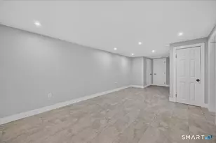 327 Lakeside Blvd W, Waterbury, CT 06708 - Photo 39