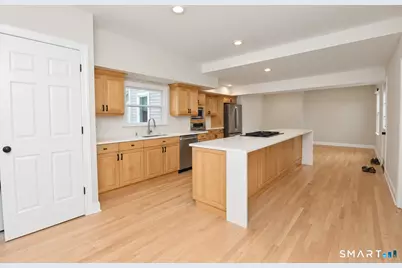 12 Center Street, Stamford, CT 06906 - Photo 3
