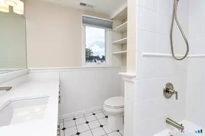 12 Center Street, Stamford, CT 06906 - Photo 11
