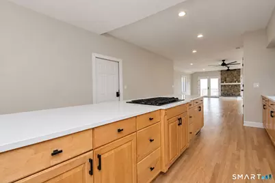 12 Center Street, Stamford, CT 06906 - Photo 7