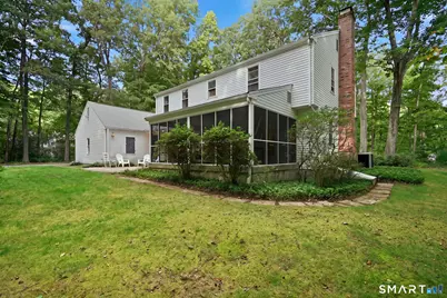 39 Laurel Lane, Simsbury, CT 06070 - Photo 3