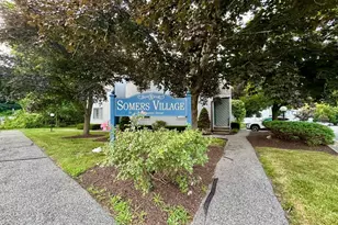 19 Somers St, Danbury, CT 06810 - Photo 25