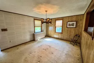 40 Saltonstall Pl, East Haven, CT 06512 - Photo 11