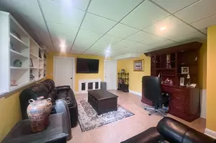 70 Sunrise Ave, Fairfield, CT 06824 - Photo 23