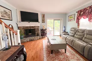 70 Sunrise Ave, Fairfield, CT 06824 - Photo 5