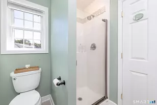 16 Dorrance Pl, Hamden, CT 06518 - Photo 33