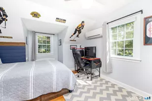 16 Dorrance Pl, Hamden, CT 06518 - Photo 27