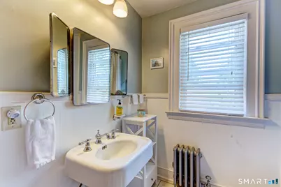 117 Pequot Avenue, New London, CT 06320 - Photo 19