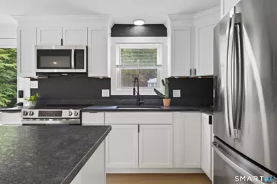 6 Village Drive, Ledyard, CT 06339 - Photo 5