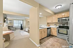 41 Millville Ave, Naugatuck, CT 06770 - Photo 13