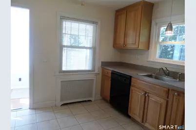 200 Highland Avenue, Hamden, CT 06518 - Photo 15