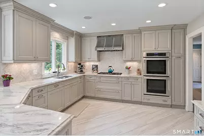16 Winding Brook Road, Newtown, CT 06470 - Photo 11