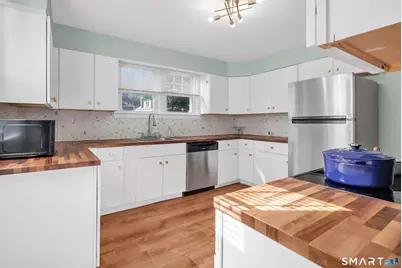 40 Highview Avenue, West Haven, CT 06516 - Photo 23