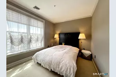 85 Memorial Road #201, West Hartford, CT 06107 - Photo 25