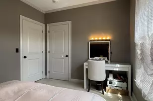 85 Memorial Rd, West Hartford, CT 06107 - Photo 27
