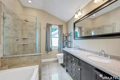 17 Thornhill Road, Greenwich, CT 06878 - Photo 11