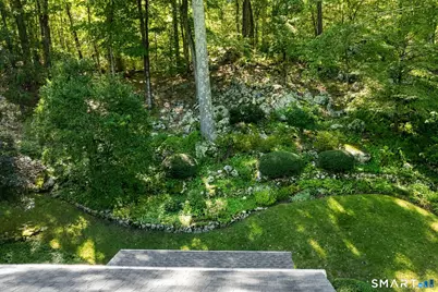 48 Chestnut Hill Lane, Stamford, CT 06903 - Photo 37