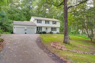 24 Queen Eleanor Dr, Ledyard, CT 06335 - Photo 23