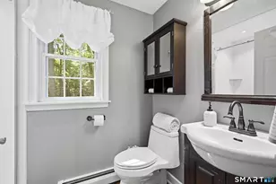 23 Berkshire Way, Simsbury, CT 06070 - Photo 21