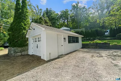 215 Mamanasco Road #215, Ridgefield, CT 06877 - Photo 15