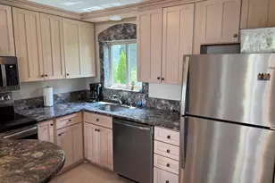 7 Clearwater Ln, East Hampton, CT 06424 - Photo 3