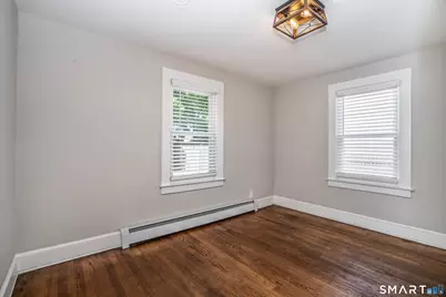 16 Ann Street, Manchester, CT 06040 - Photo 11