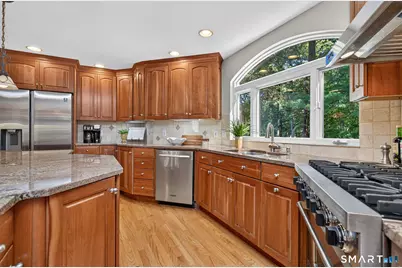 217 Indian Hill Trail, Glastonbury, CT 06033 - Photo 5
