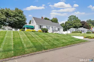 321 Bridgeview Pl, Stratford, CT 06614 - Photo 1