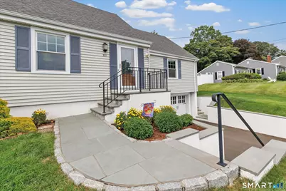 321 Bridgeview Place, Stratford, CT 06614 - Photo 5