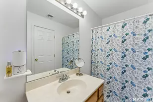 5 Pequot Ct, Monroe, CT 06468 - Photo 29