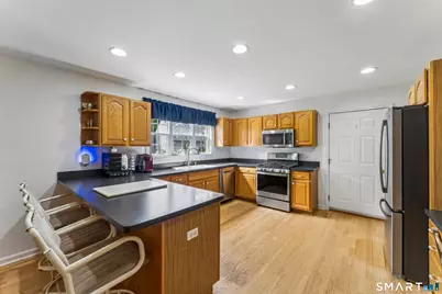 5 Pequot Court #5, Monroe, CT 06468 - Photo 7