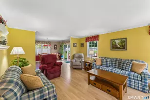 5 Pequot Ct, Monroe, CT 06468 - Photo 19