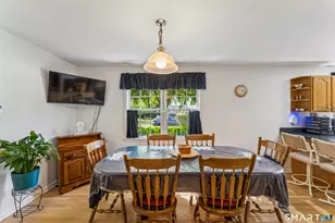 5 Pequot Ct, Monroe, CT 06468 - Photo 5